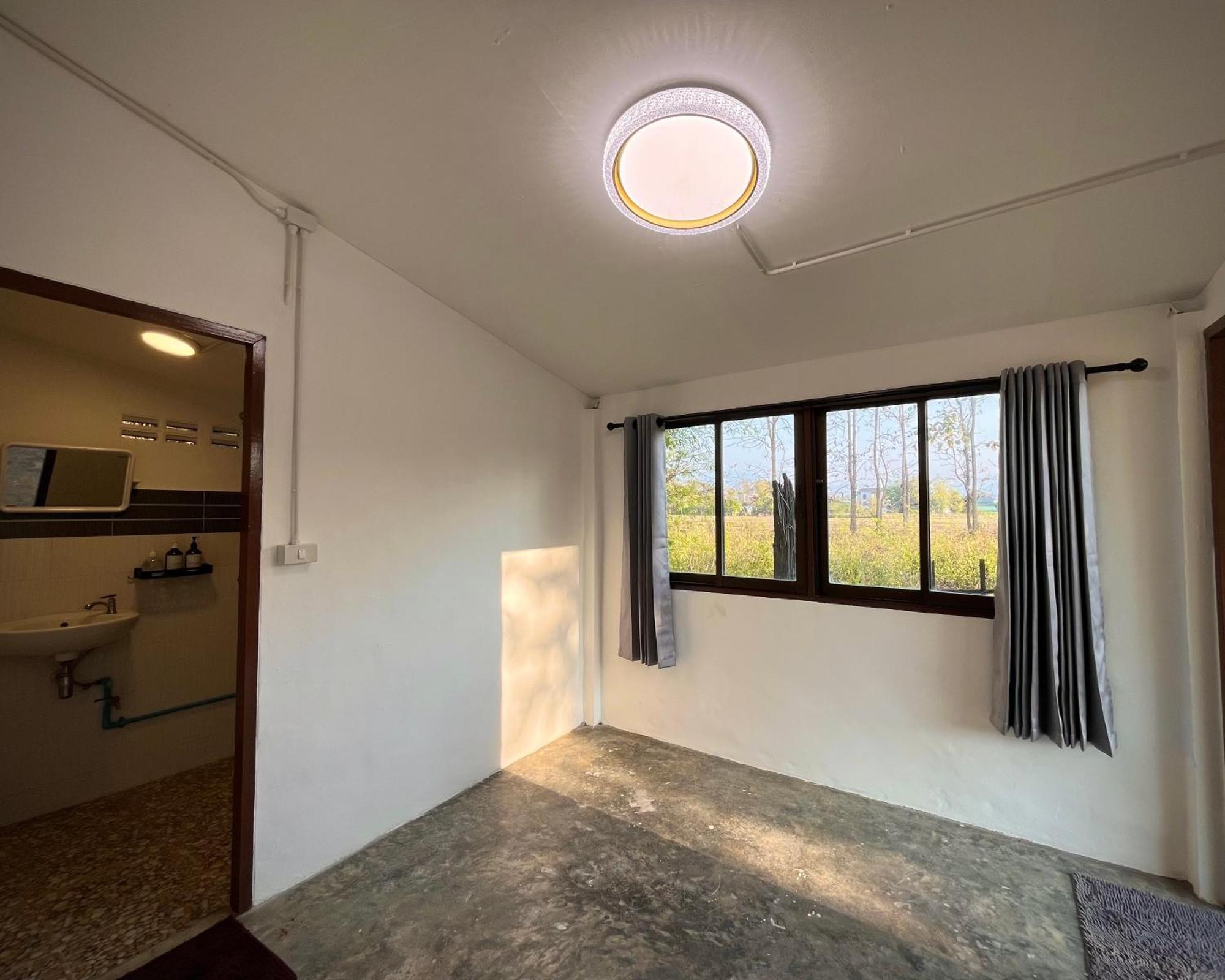 Misfits Hostel Пай Екстер'єр фото